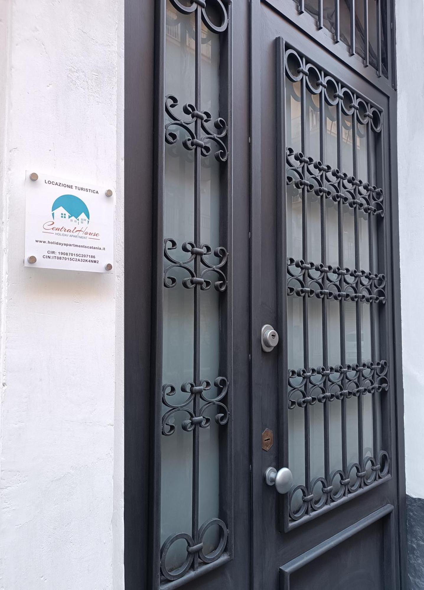 Central House Catania Ngoại thất bức ảnh